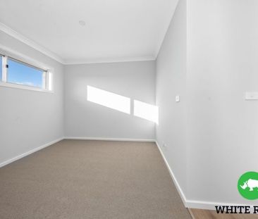 6 Lanham Street, Googong - Photo 3