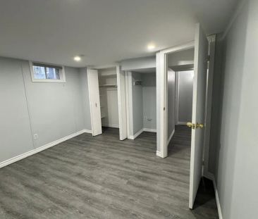 709 KEATES AVENUE - Photo 1