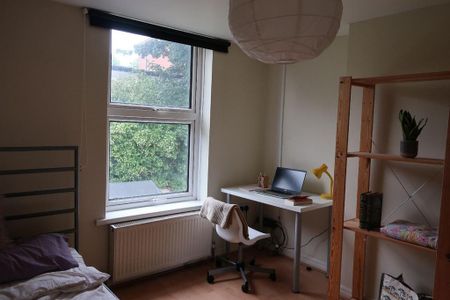 3 bedroom house to rent - Photo 2