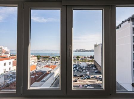 Calçada do Marquês de Abrantes, Lisbon, Lisbon 1200-163 - Photo 4