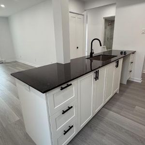 Magnifique condo 4 ½ entièrement rénové – 1050 pi² - Photo 2