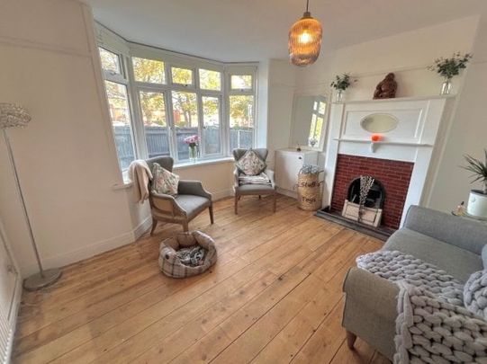 Bursledon Road, Southampton - Photo 1