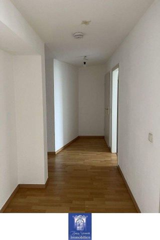 Den Wolken ein Stück näher- zentrale Lage! - Photo 3