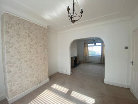 Vogan Avenue, Crosby, Liverpool - Photo 2