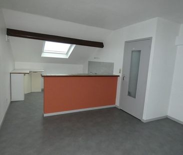 Location Appartement 2 pièces 38m² - Photo 2