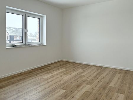 Erstbezug! - Schicke 2-Zimmer-Oberwohnung mit Balkon - Foto 2