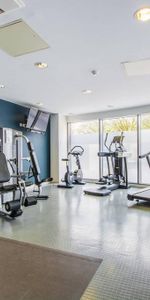 3 bedroom flat to rent - Photo 4