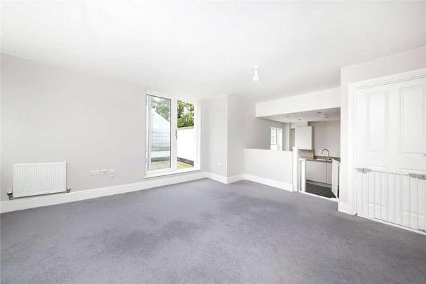 Gayfere Place, London, SE25 - Photo 1