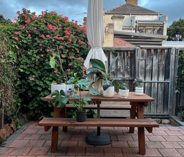 A Quiet Family Home in Carlton - Photo 5