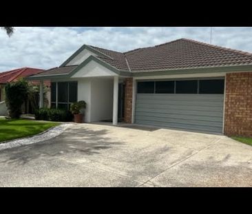 Family Affair - Photo 5