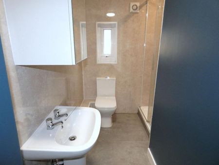 2 bedroom terraced house to rent - Photo 5