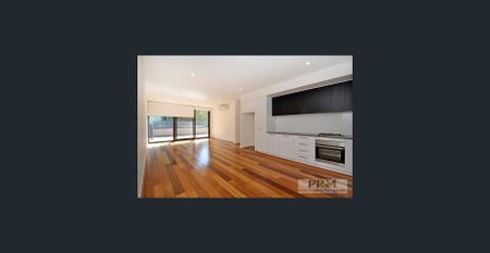 Boutique Residential Apartment in Riverside Precinct - Photo 2