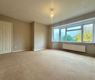 Thurbans Road, Farnham, Surrey, GU9 - Photo 1