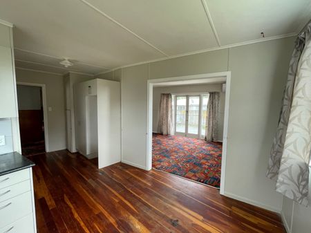 40 Clayton Avenue, Otara, Auckland - Photo 3