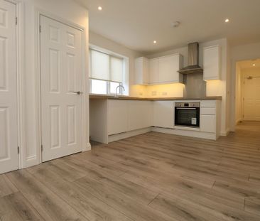 Wimborne Road, Bournemouth - Photo 1