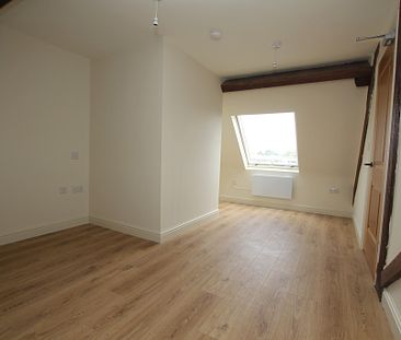 2 Bedroom Apartment, Chester - Photo 4