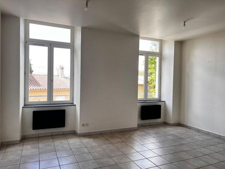 Location Appartement 2 pièces 39m² VILLENEUVE DE BERG 07170 - Photo 5