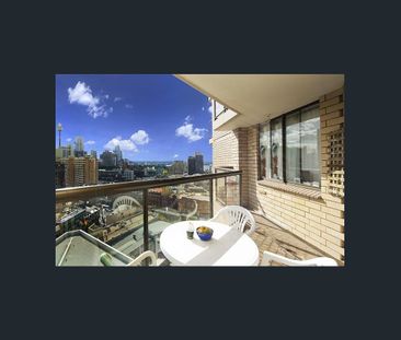 Gorgeous one bedroom apartment with views - Photo 4