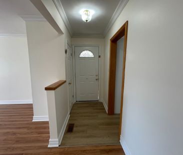 For Lease - 334 Stevenson Road Unit# Upper, Oshawa, Ontario - Photo 6