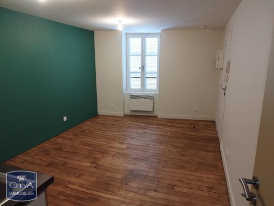 Location Appartement 2 pièces 32m² ST YRIEIX LA PERCHE 87500 - Photo 1