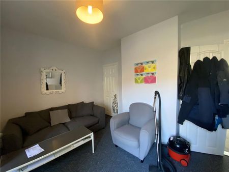 4 bedroom terraced house to rent - Photo 2