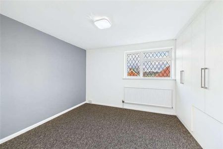 Glebe Road, Purley On Thames, Reading, Berkshire, RG8 - Photo 4