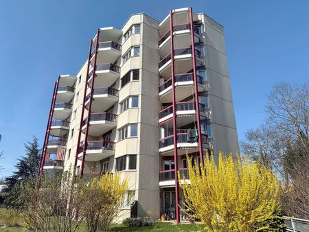 4½ PIÈCES - Au calme avec un balcon - Photo 5