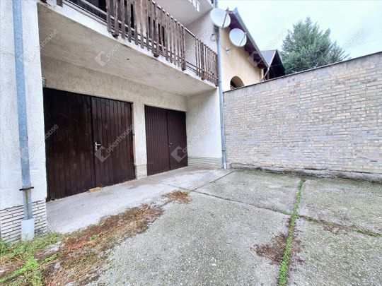 Kiadó jó állapotú lakás - Győr - Fotó 1