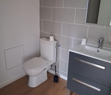 A LOUER maison situé en plein centre ville de Bourbourg logement en... - Photo 2