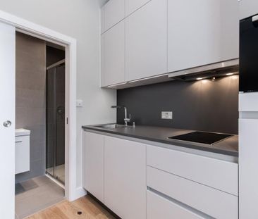 Ground floor flat to rent - Photo 2
