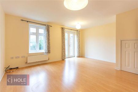 3 bedroom semi-detached house to rent - Photo 2