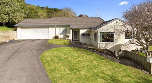 Great Family Location - Photo 1