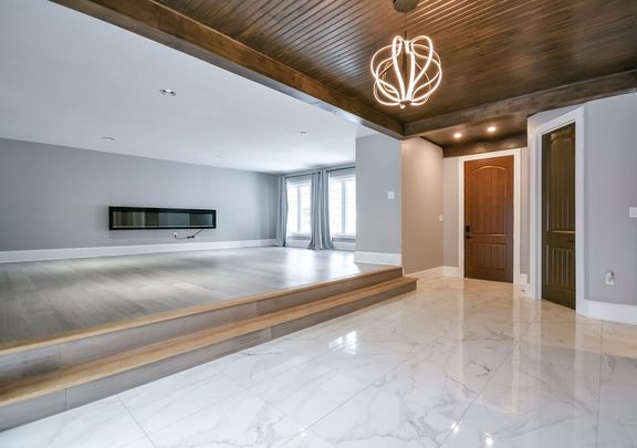 For Lease - 1 Pine Spring Road, Oro-Medonte, Ontario - Photo 1