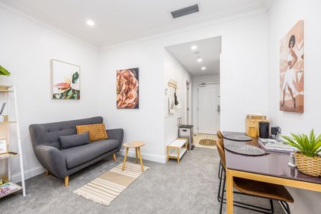 Ideal Inner City Pad - Photo 2