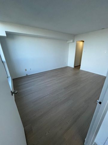 For Lease - 360 Watson Street Unit# 508, Whitby, Ontario - Photo 4