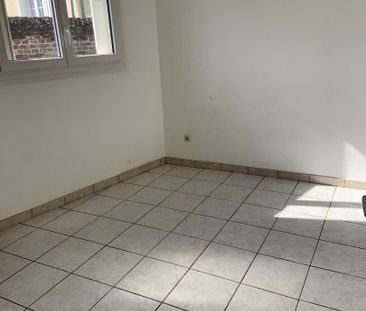 Appartement T2 Lacroix-Saint-Ouen à louer - Photo 3