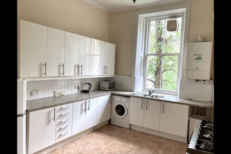 5 Bed Flat, Dowanside Road, G12 - Photo 3