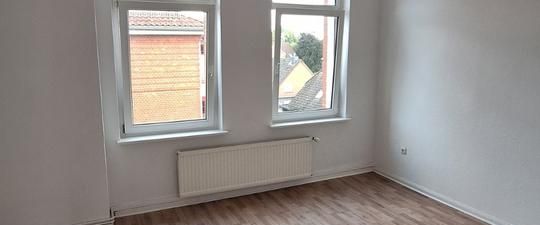 Helle 4,5 Zimmerwohnung in Lehrte - Foto 1