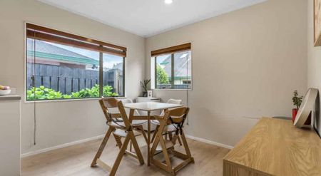 Space, Style and Sunshine in Avondale! - Photo 3