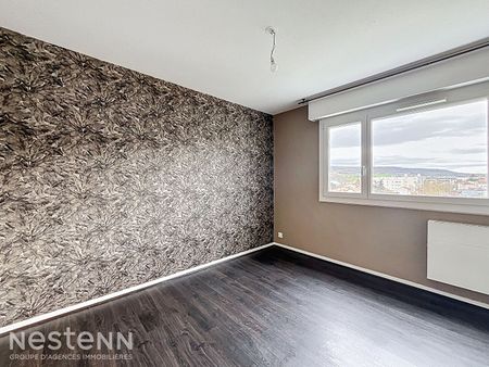 Location Appartement 3 pièces 67m² - Photo 3