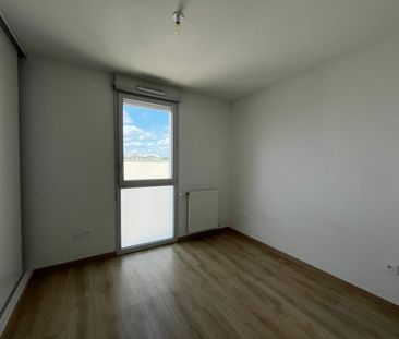 Location Appartement 4 pièces 96m² VILLENEUVE TOLOSANE 31270 - Photo 3