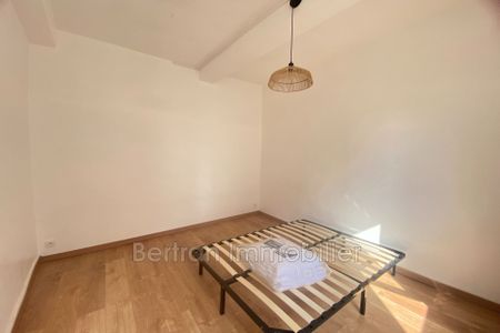 Location Maison 4 pièces 111m² ESPIRA DE L AGLY 66600 - Photo 4