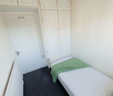 Room in a Shared House, Chalfont Avenue, HA9 - Photo 3