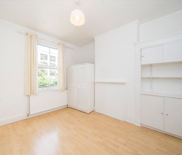 Lillian Road, SW13, London - Photo 2