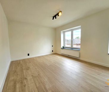 Gezellig gerenoveerd huis te huur in centrum Zele - Foto 5