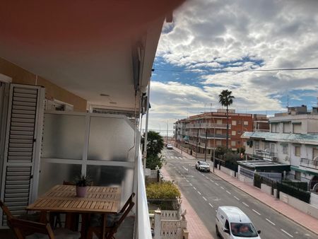 Apartamento de alquiler en Calle Ciudad Real, Gran Playa - Photo 2