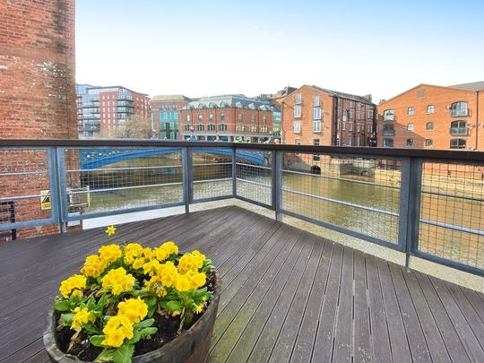 2 bedroom apartment to rent - Photo 1