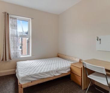 5 Bed Student Accommodation - Photo 6