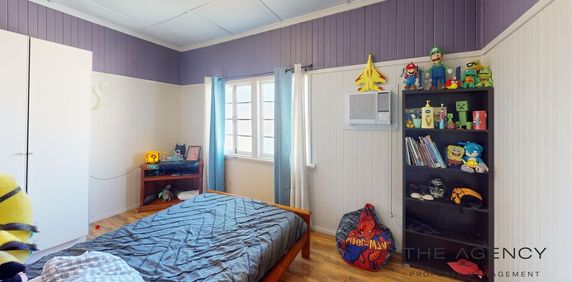 Comfortable High-Set Living - Photo 2