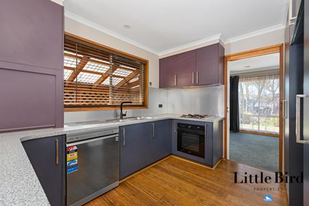 136 Knoke Avenue, Gordon ACT 2906 - House For Rent | Domain - Photo 5